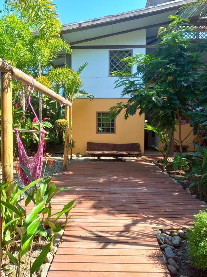 Pagalu Hostel Puerto Viejo de Talamanca Экстерьер фото