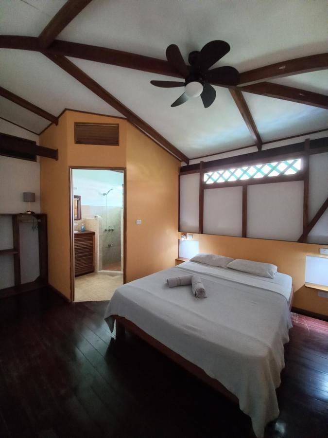 Pagalu Hostel Puerto Viejo de Talamanca Экстерьер фото