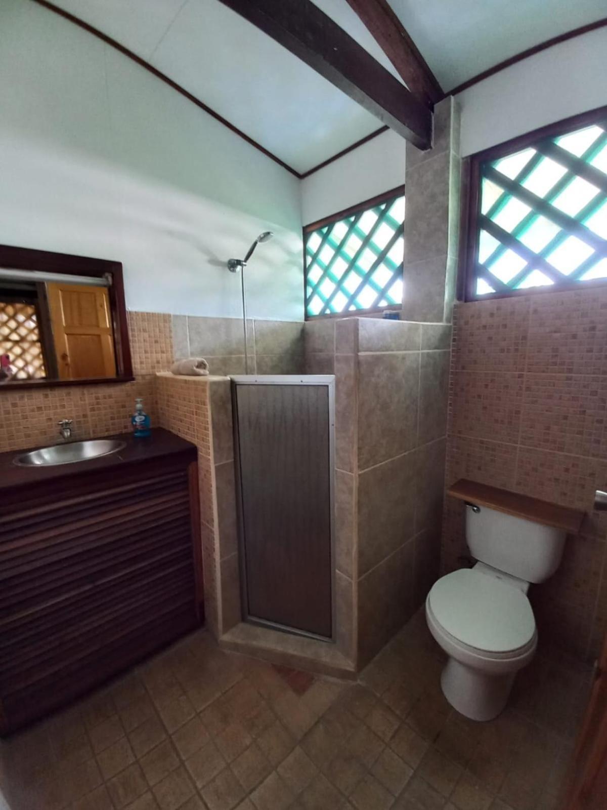Pagalu Hostel Puerto Viejo de Talamanca Экстерьер фото